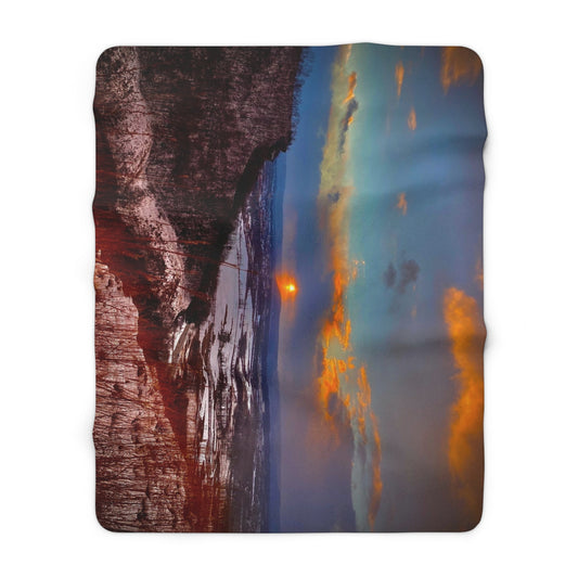 B. La Crosse Winter Bluff Sunset Blanket