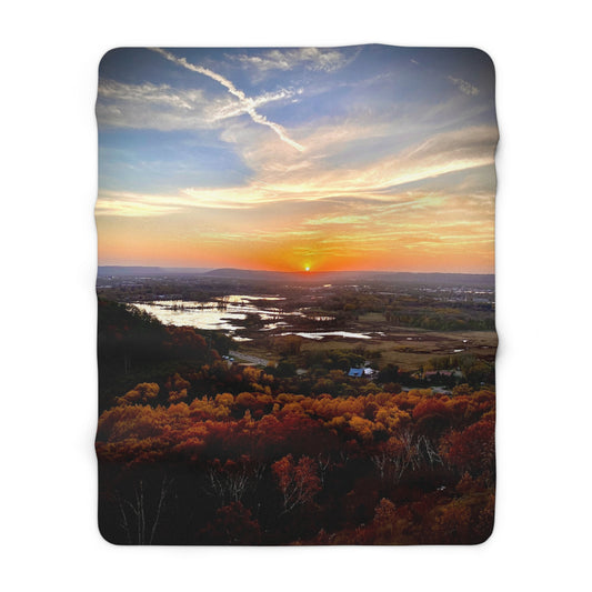 B. La Crosse Fall Bluff Sunset Blanket