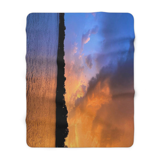 B. Blue and Red Skies Collide Blanket