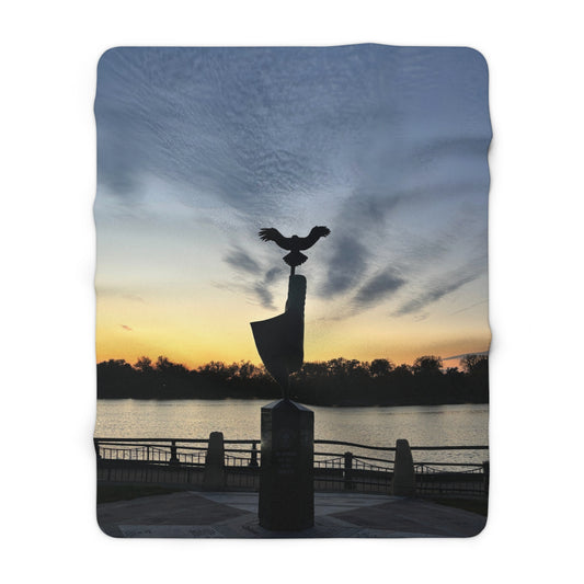 B. Riverside Veterans Statue Blanket