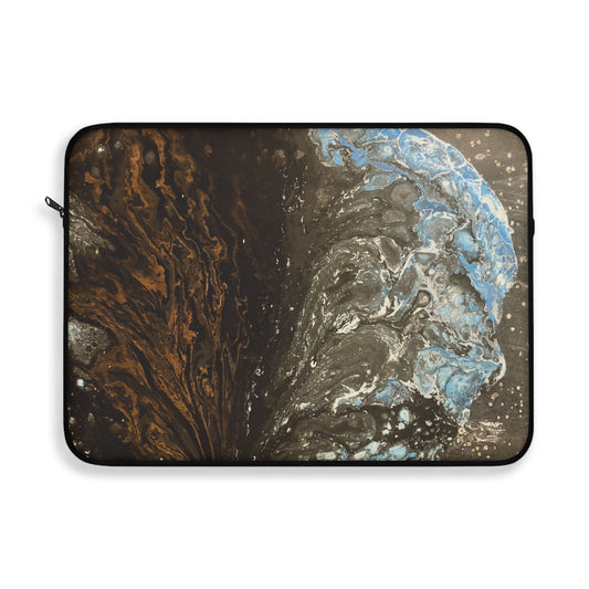 Blue Man Pour Laptop Sleeve